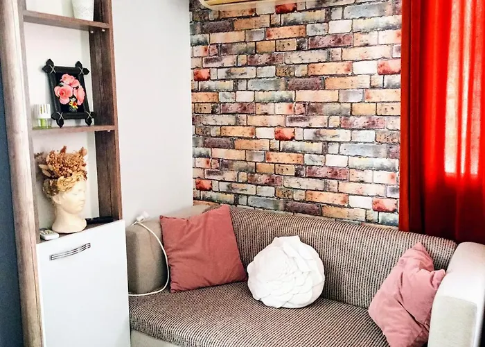 Daire Luxury And Comfort In Alsancak Perfect For Groups Or Families