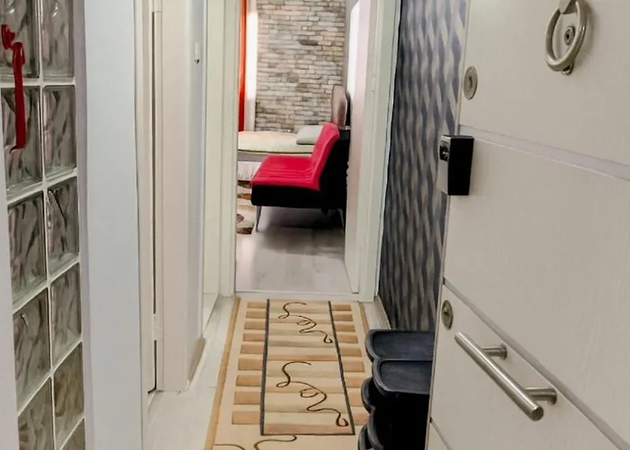 Daire Luxury And Comfort In Alsancak Perfect For Groups Or Families