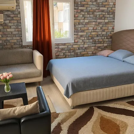 Luxury And Comfort In Alsancak Perfect For Groups Or Families アパート *