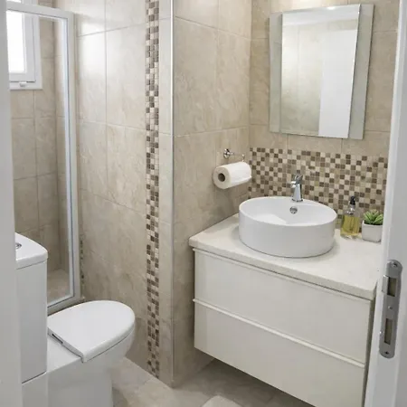 Apartment Luxury And Comfort In Alsancak Perfect For Groups Or Families